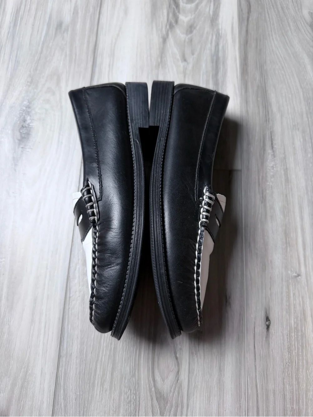G.H. Bass Weejuns Black White Leather Penny Loafers Women’s 6.5